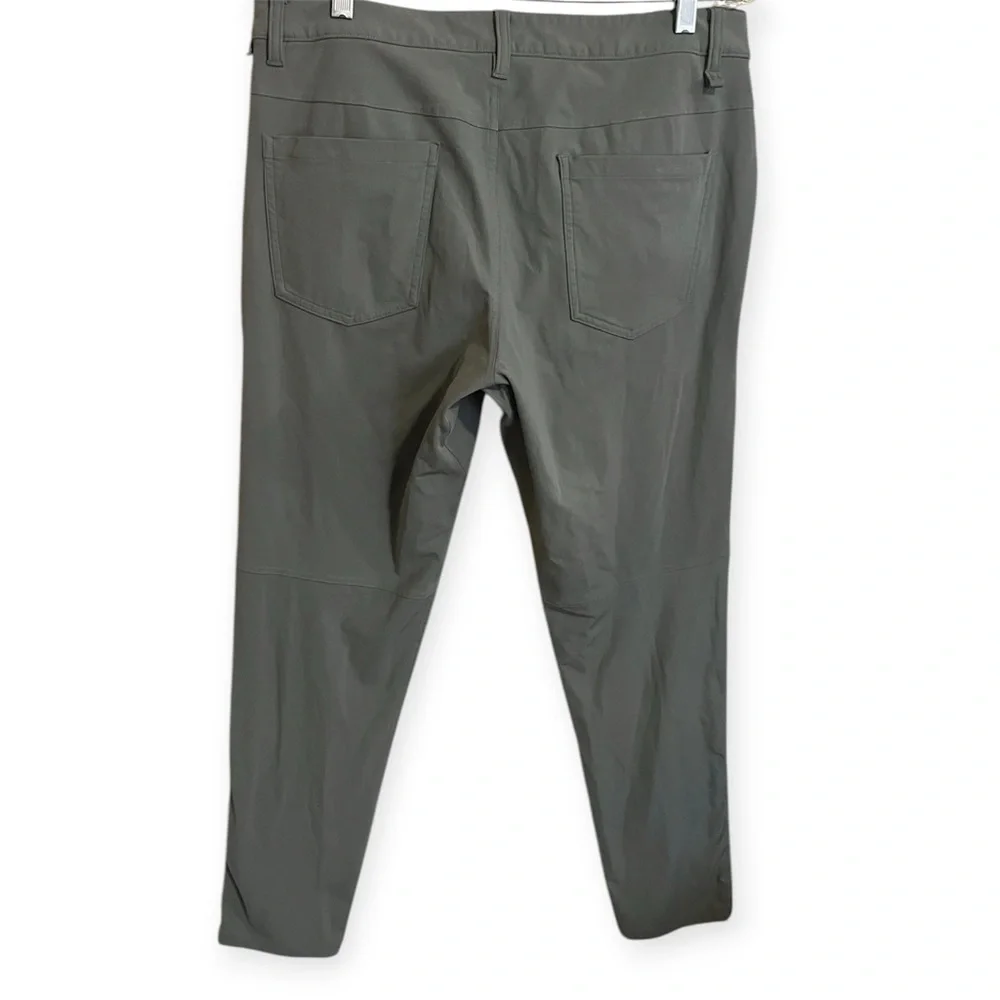 Lululemon Men's ABC Slim-Fit Straight Gray Pants Size 33